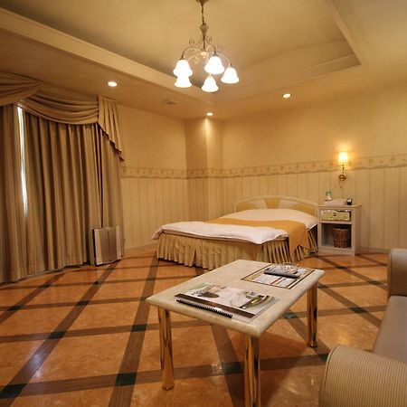 Hotel Afternoon (Adults Only) Ōsaka Exterior foto